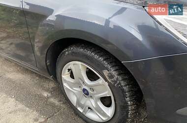 Универсал Ford Focus 2010 в 