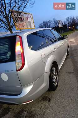 Универсал Ford Focus 2009 в 