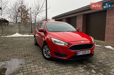 Хетчбек Ford Focus 2015 в Івано-Франківську