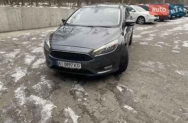 Хэтчбек Ford Focus 2016 в 