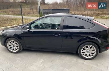 Купе Ford Focus 2009 в Ивано-Франковске