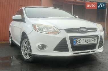 Седан Ford Focus 2013 в Лановцах