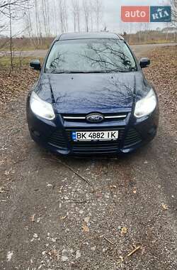 Универсал Ford Focus 2013 в Сарнах