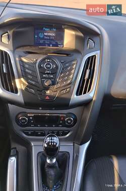 Универсал Ford Focus 2011 в 