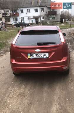 Хэтчбек Ford Focus 2008 в 