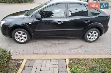 Хэтчбек Ford Focus 2005 в Киеве