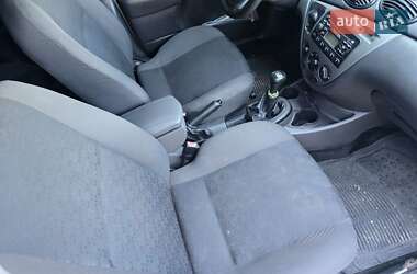 Универсал Ford Focus 2004 в 