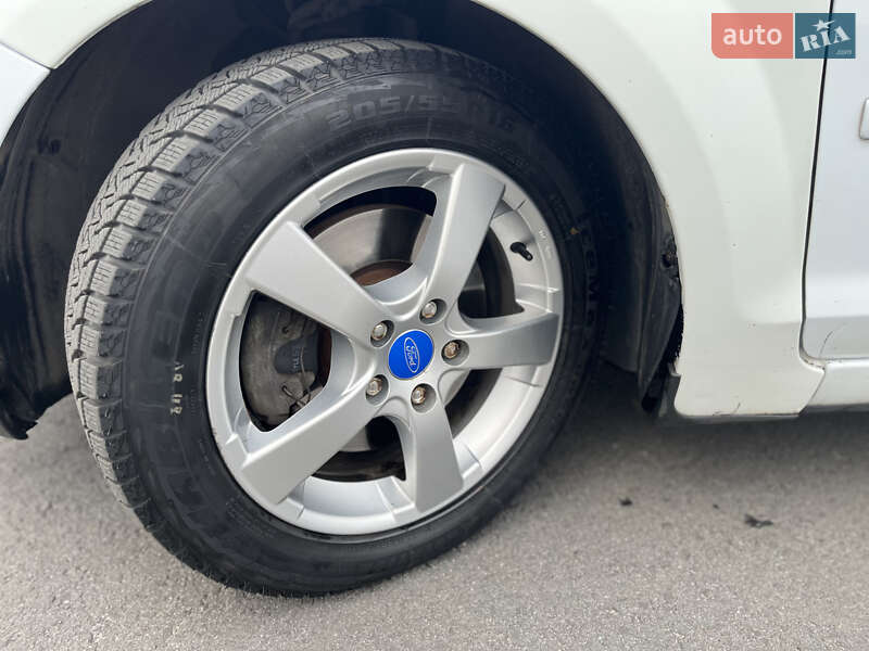 Хэтчбек Ford Focus 2007 в Львове