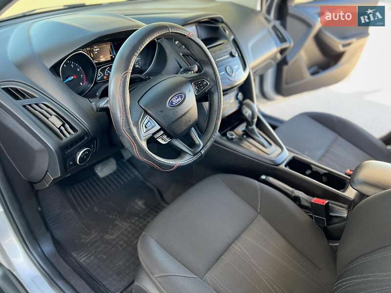 Седан Ford Focus 2017 в Львове фото 7 Седан Ford Focus 2017 в Львове