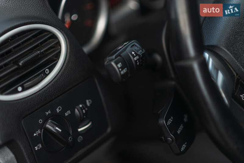 Хэтчбек Ford Focus 2010 в Львове фото 12 Хэтчбек Ford Focus 2010 в Львове