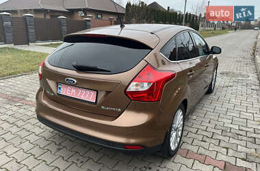 Хэтчбек Ford Focus 2013 в Луцке