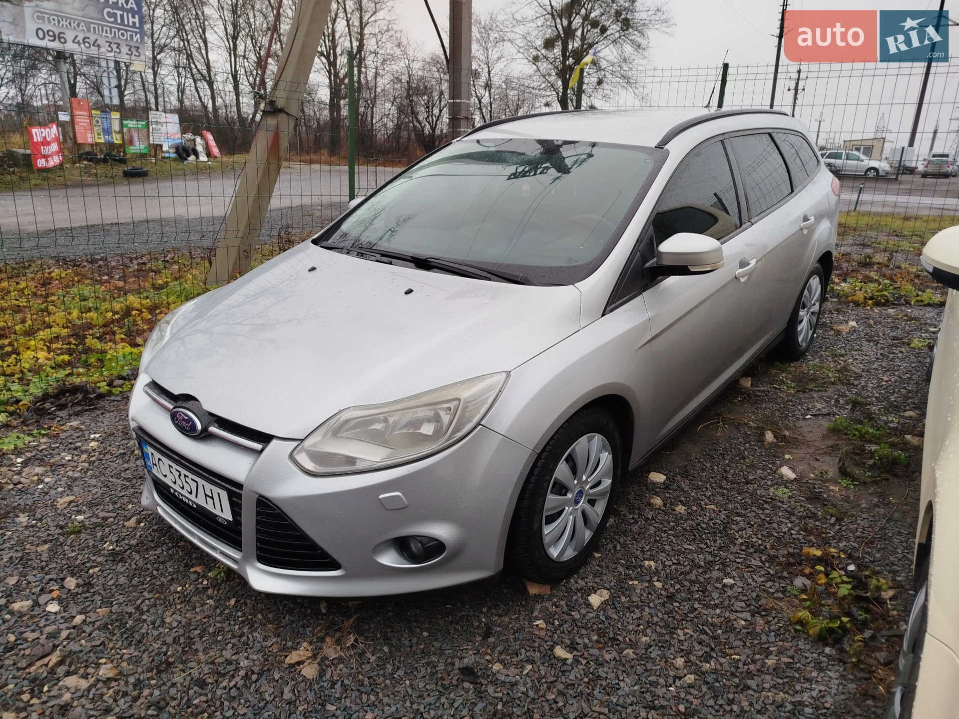 2011 Ford Focus - мініатюра 22