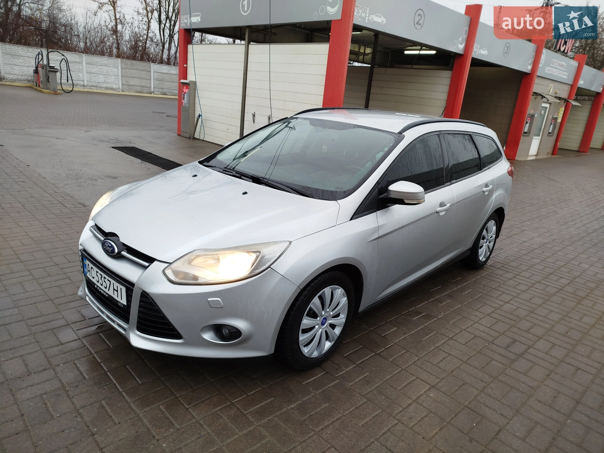 2011 Ford Focus - мініатюра 29