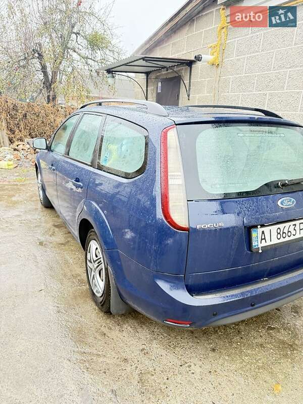 Седан Ford Focus 2010 в Фастове