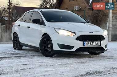 Седан Ford Focus 2016 в Дніпрі