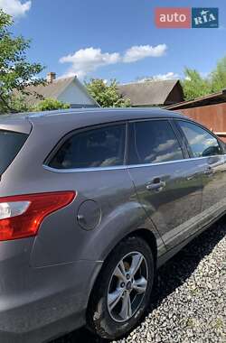 Универсал Ford Focus 2012 в 