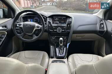 Хэтчбек Ford Focus 2014 в 