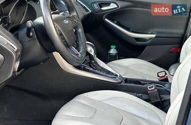 Седан Ford Focus 2018 в 