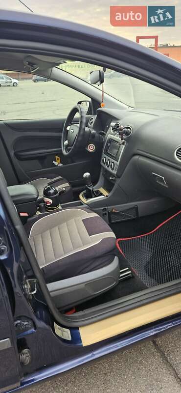 Универсал Ford Focus 2006 в Киеве фото 9 Универсал Ford Focus 2006 в Киеве
