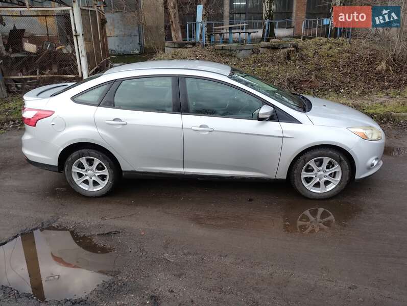 Седан Ford Focus 2014 в Кривом Роге