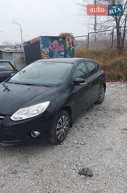 Хетчбек Ford Focus 2012 в Дніпрі