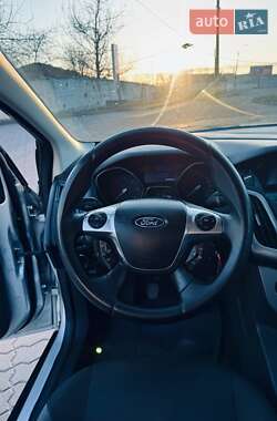 Универсал Ford Focus 2012 в 