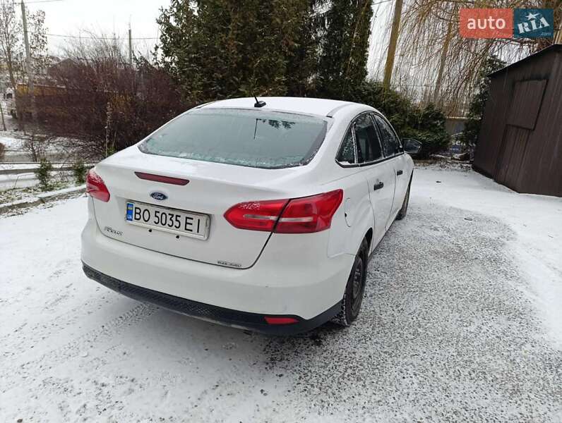 Седан Ford Focus 2015 в Тернополі