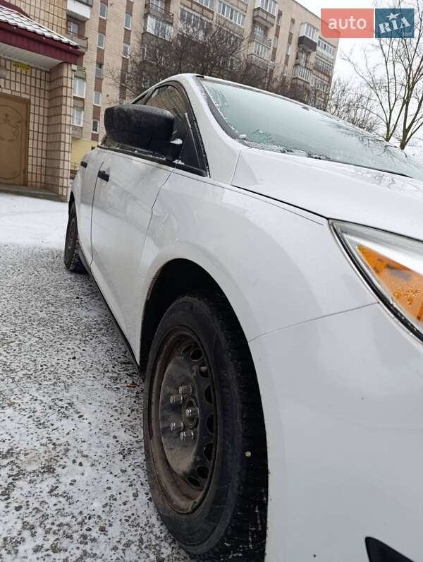 Седан Ford Focus 2015 в Тернополі
