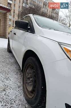 Седан Ford Focus 2015 в 