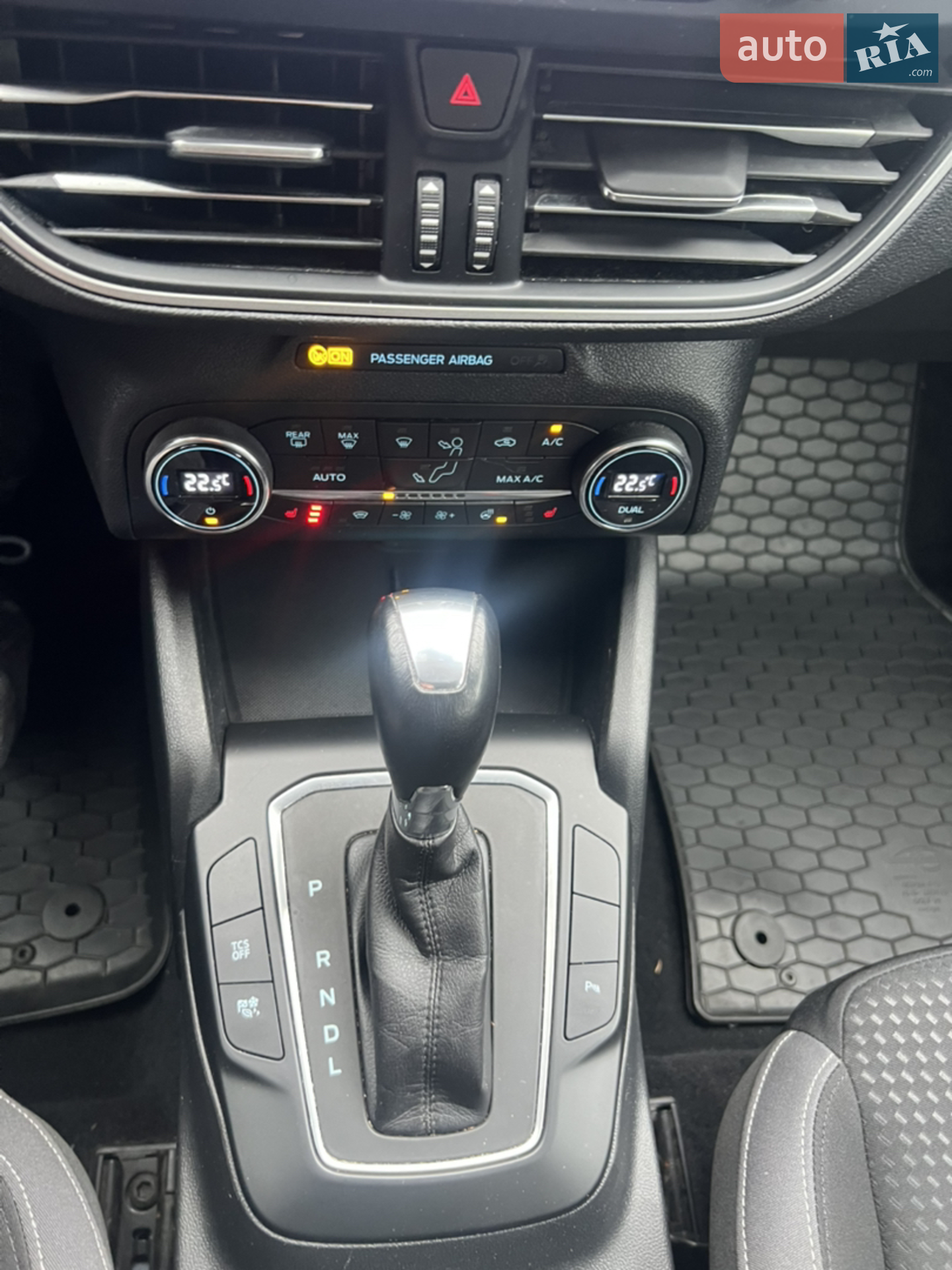 2020 Ford Focus - мініатюра 7