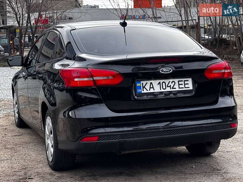 Седан Ford Focus 2018 в Днепре