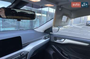 Хэтчбек Ford Focus 2020 в 