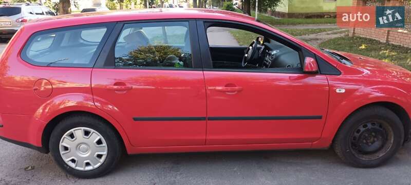 Универсал Ford Focus 2007 в Нововолынске