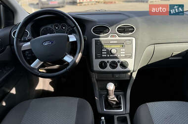 Универсал Ford Focus 2006 в Вознесенске