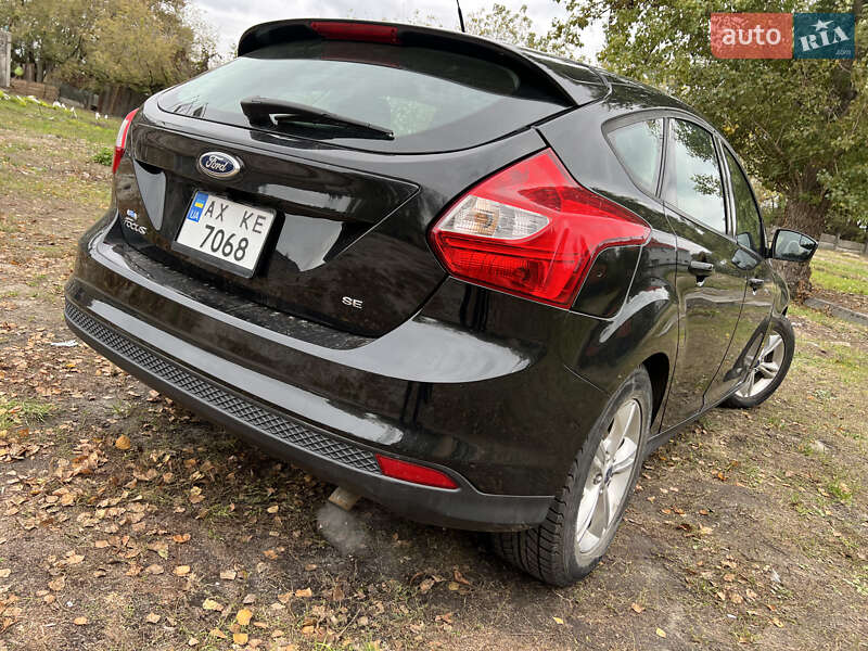 Хэтчбек Ford Focus 2014 в Киеве