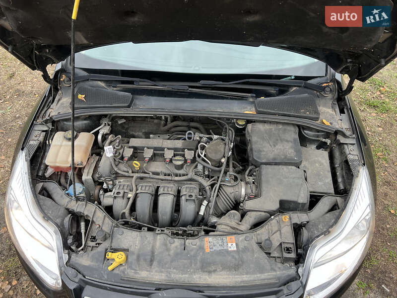 Хэтчбек Ford Focus 2014 в Киеве