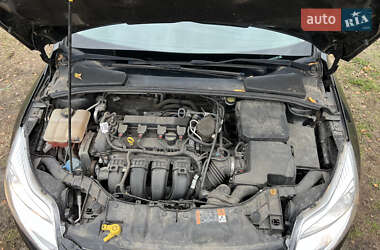 Хэтчбек Ford Focus 2014 в 