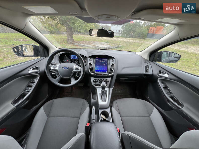 Хэтчбек Ford Focus 2014 в Киеве