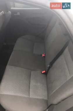 Хэтчбек Ford Focus 2007 в 