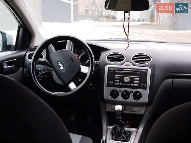 Универсал Ford Focus 2010 в Корсуне-Шевченковском