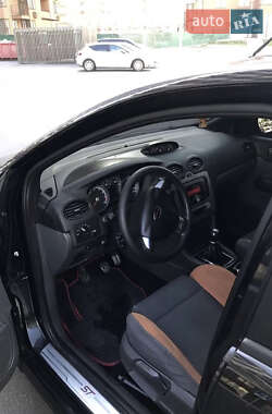 Хэтчбек Ford Focus 2006 в Киеве