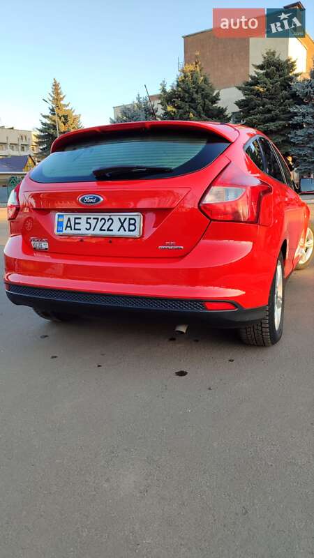 Хетчбек Ford Focus 2014 в Чернівцях фото 4 Хетчбек Ford Focus 2014 в Чернівцях