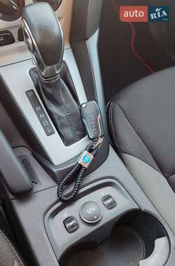 Хэтчбек Ford Focus 2014 в 