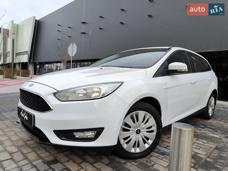 Универсал Ford Focus 2015 в Киеве