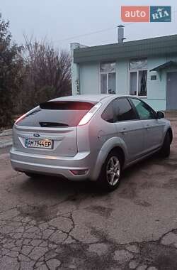 Хэтчбек Ford Focus 2008 в Прилуках