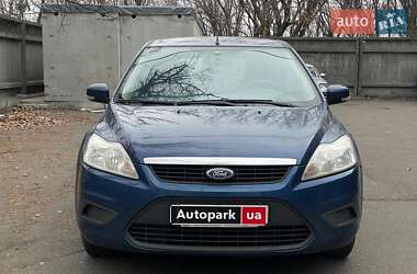 Хэтчбек Ford Focus 2008 в 