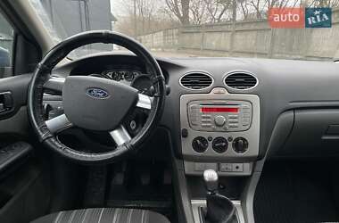 Хэтчбек Ford Focus 2008 в 