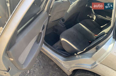 Хэтчбек Ford Focus 1999 в 