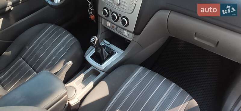 Седан Ford Focus 2008 в Ірпені