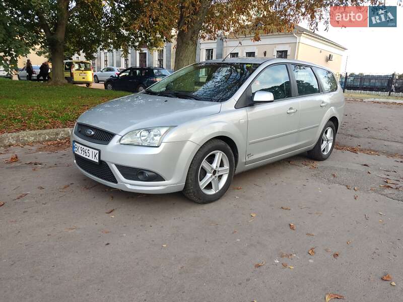 Универсал Ford Focus 2006 в Дубно